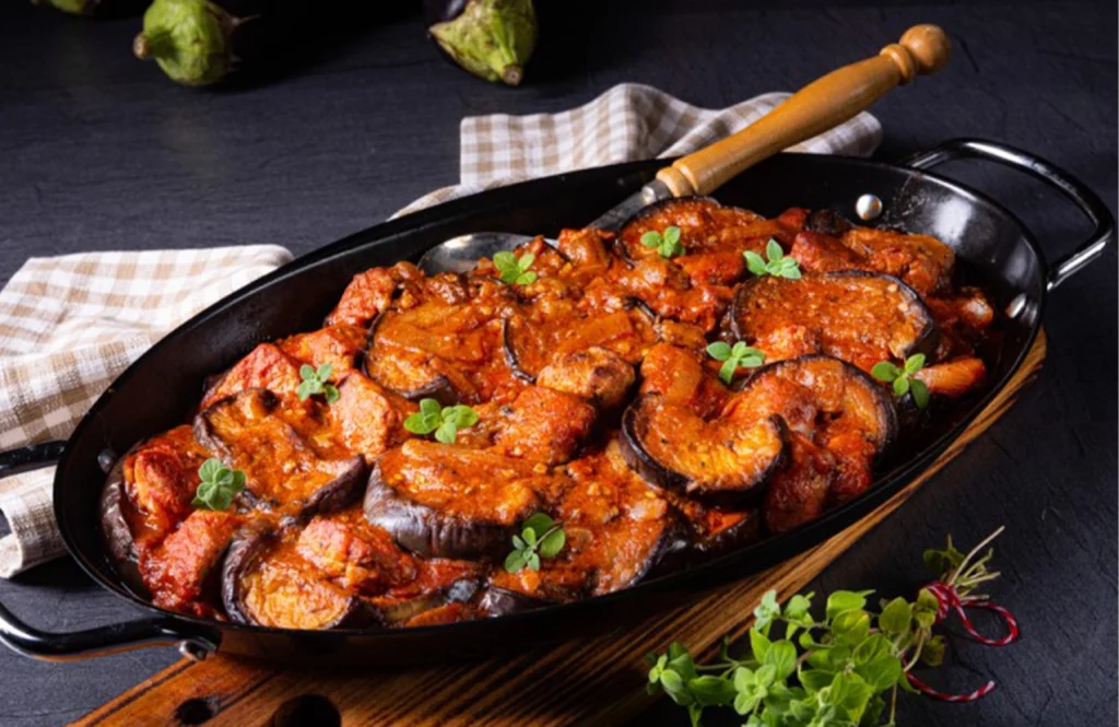 صينية مسقعة سادة - مطبخ صافي للأكل البيتي بالمنصورة