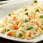 طبق أرز بالبسلة و الجزر - مطبخ صافي للأكل البيتي