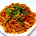 طبق مكرونة بالصلصة - مطبخ صافي للأكل البيتي