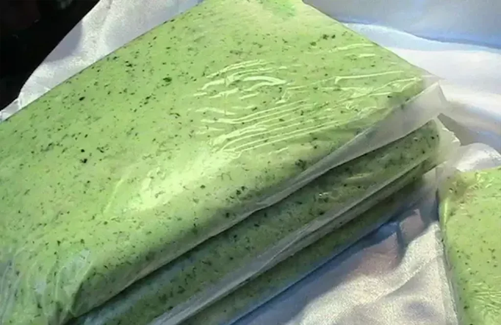 كيس عجينة طعمية - مطبخ صافي للأكل البيتي