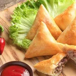 سمبوسة لحم - مطبخ صافي للأكل البيتي بالمنصورة