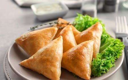 سمبوسه - مطبخ صافي للأكل البيتي بالمنصورة